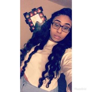 Meet your Posher, Paige